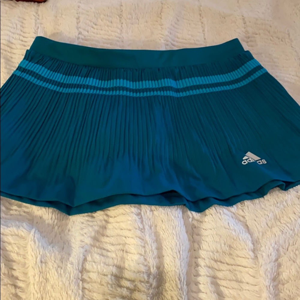 Adidas tennis skirt